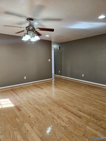 2612 Robertson Street E, Southside, AL 35907