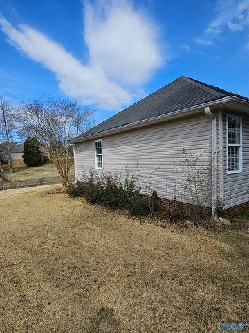 2612 Robertson Street E, Southside, AL 35907