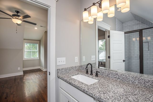 4902B Indiana Ave, Nashville, TN 37209