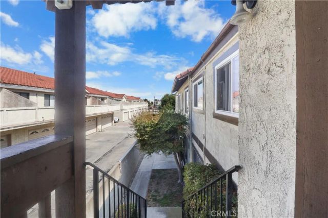 21913 Belshire Ave 16, Hawaiian Gardens, CA 90716