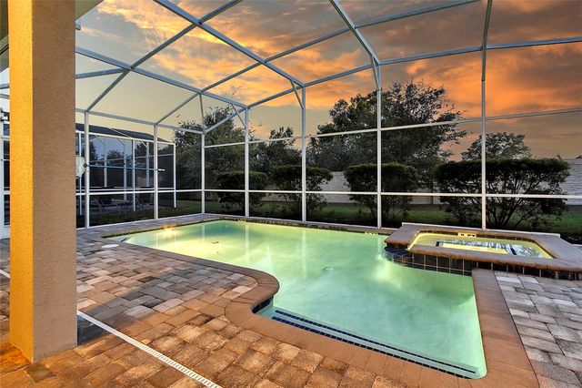 1534 MOON VALLEY DRIVE, Davenport, FL 33896