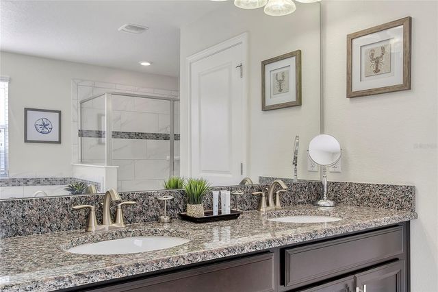 1534 MOON VALLEY DRIVE, Davenport, FL 33896