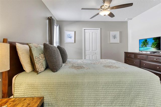 1534 MOON VALLEY DRIVE, Davenport, FL 33896