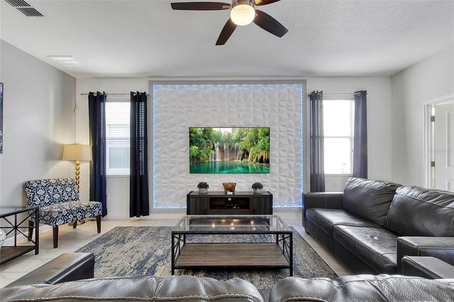 1534 MOON VALLEY DRIVE, Davenport, FL 33896