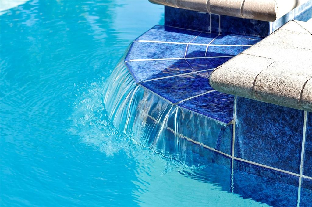 Image 18 of property listing at 1534 MOON VALLEY DRIVE, Davenport, FL 33896