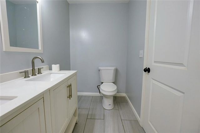 9100 E 43rd Terrace, Kansas City, MO 64133
