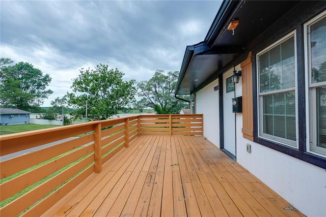 9100 E 43rd Terrace, Kansas City, MO 64133