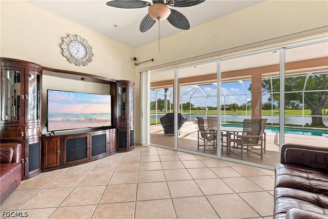 1507 NW 29th PL, Cape Coral, FL 33993