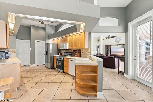 1507 NW 29th PL, Cape Coral, FL 33993