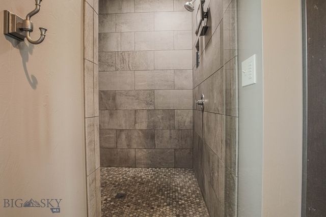 11 Howard Beer Road, Clancy, MT 59634