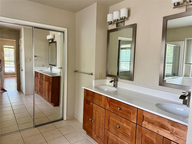 5817 Taylor Draper CV, Austin, TX 78759