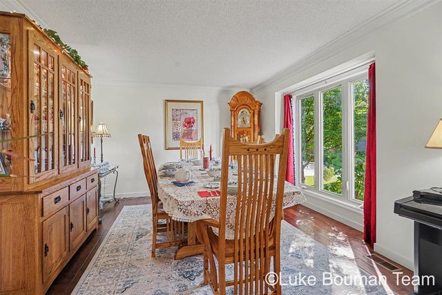 1046 Alden Court, Holland, MI 49423