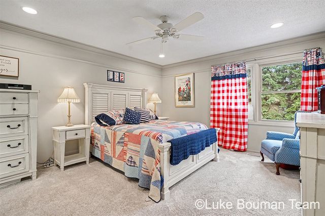 1046 Alden Court, Holland, MI 49423