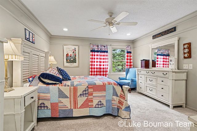 1046 Alden Court, Holland, MI 49423