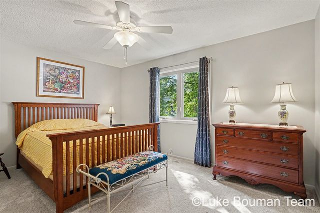 1046 Alden Court, Holland, MI 49423