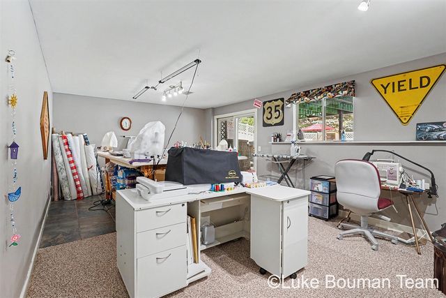 1046 Alden Court, Holland, MI 49423