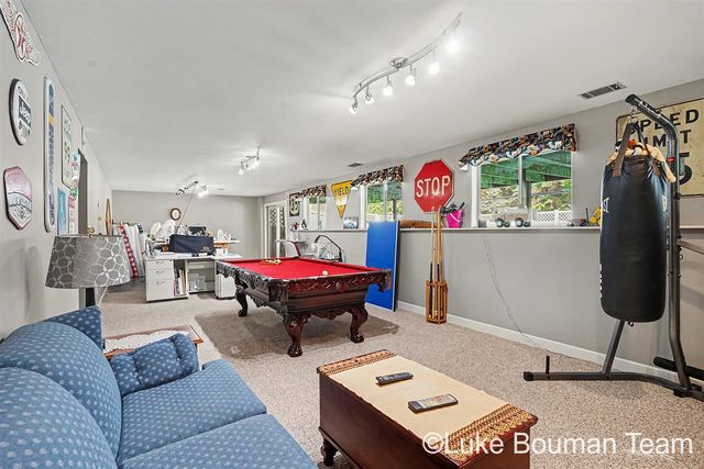 1046 Alden Court, Holland, MI 49423