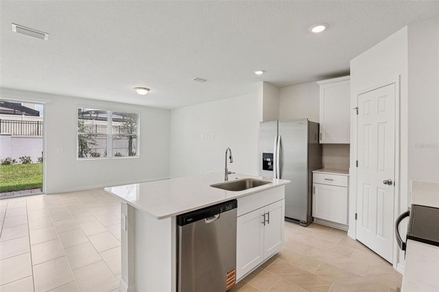 16350 BIRD OF PARADISE AVENUE, Clermont, FL 34714