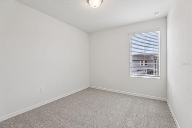 16350 BIRD OF PARADISE AVENUE, Clermont, FL 34714