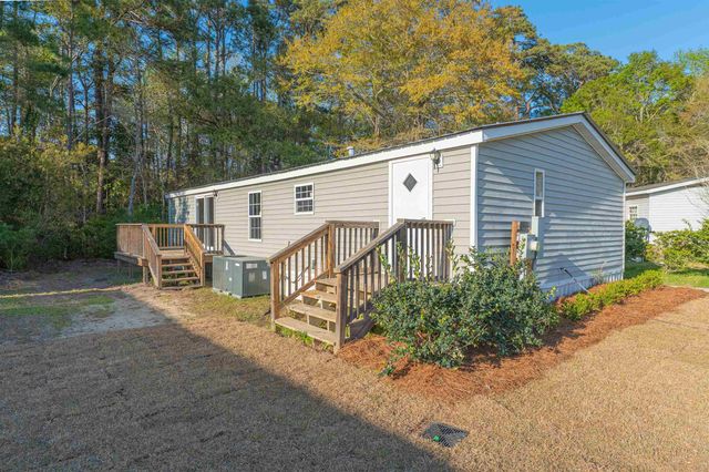 25 Majors Ct., Pawleys Island, SC 29585