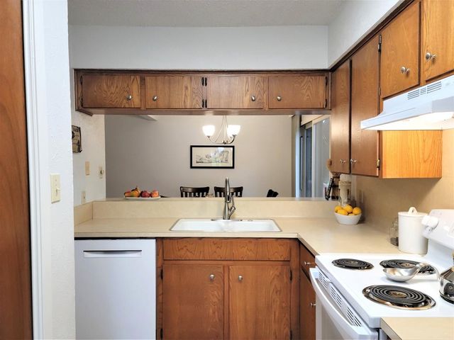 6904 Argonne Forest CV A, Austin, TX 78759