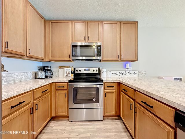 3085 CHANDLERS CROSSING Drive, Jacksonville, FL 32226