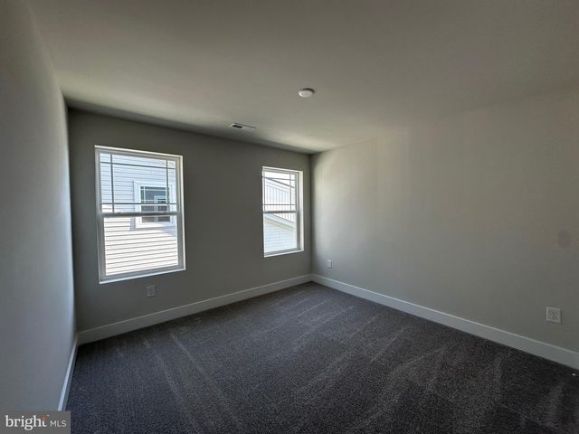 10525 COSMOS CT, La Plata, MD 20646