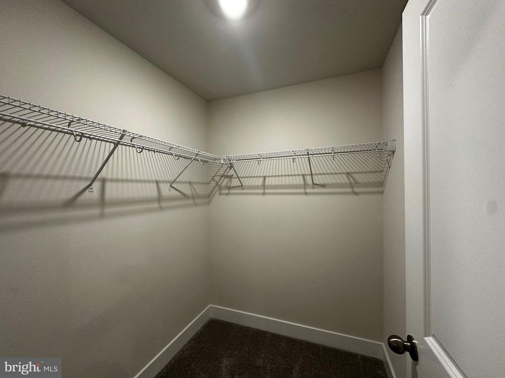 Image 17 of property listing at 10525 COSMOS CT, La Plata, MD 20646