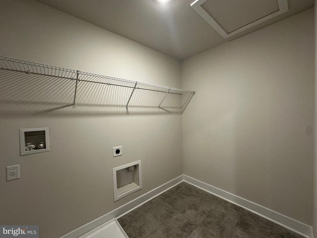 Image 50 of property listing at 10525 COSMOS CT, La Plata, MD 20646
