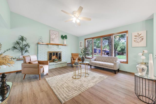233 104th Avenue NW, Coon Rapids, MN 55448