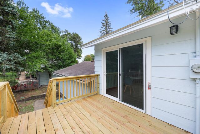 233 104th Avenue NW, Coon Rapids, MN 55448