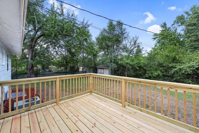 233 104th Avenue NW, Coon Rapids, MN 55448