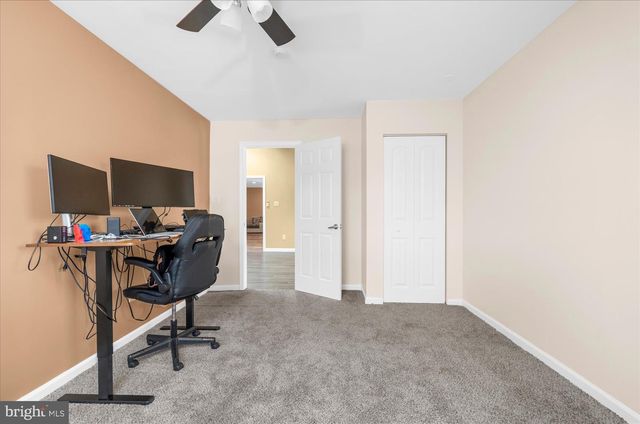 220 WILLOW DR, Levittown, PA 19054