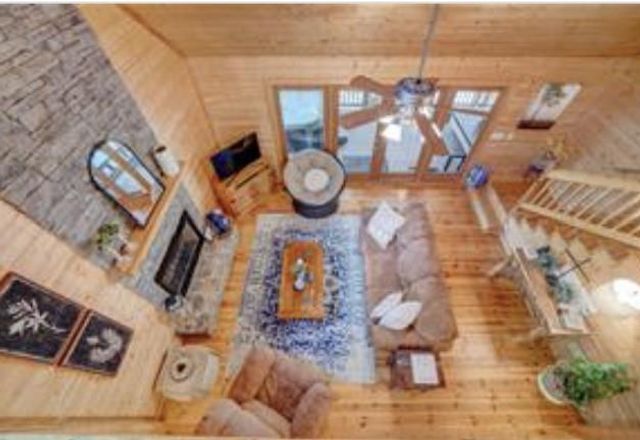 46 Floral Court, Ellijay, GA 30540