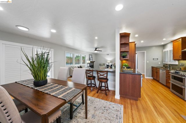 8796 Bandon Dr, Dublin, CA 94568