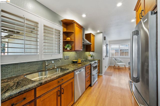 8796 Bandon Dr, Dublin, CA 94568