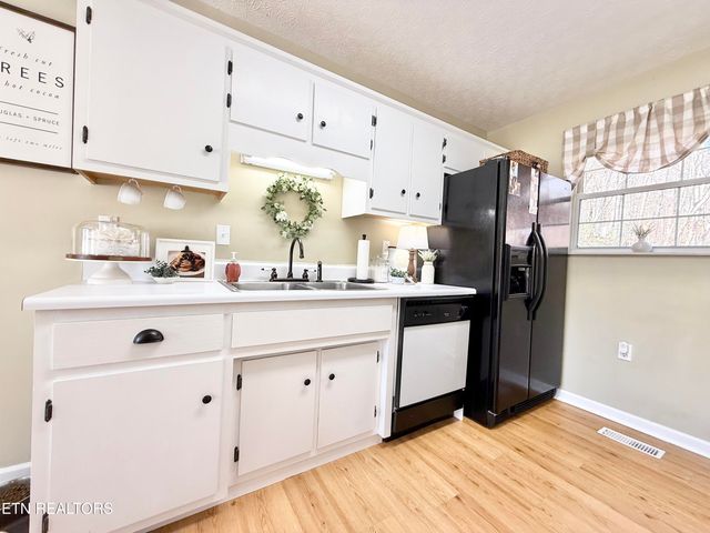 2843 Six Mile Rd., Maryville, TN 37803