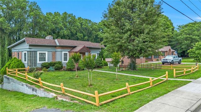 211 N Bridge Street, Jonesville, NC 28642