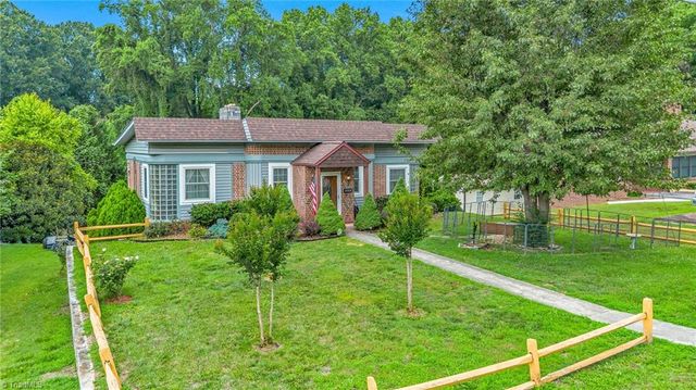 211 N Bridge Street, Jonesville, NC 28642