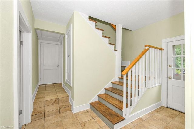 211 N Bridge Street, Jonesville, NC 28642