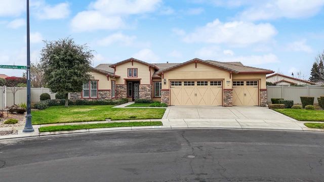 2498 Pepper Tree Ln, Manteca, CA 95336