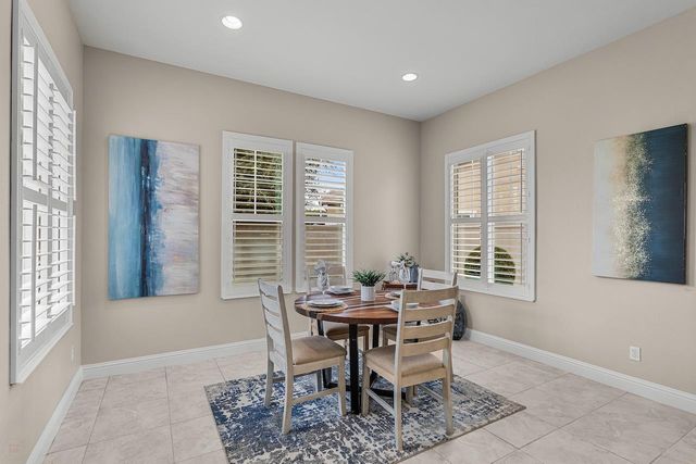 2498 Pepper Tree Ln, Manteca, CA 95336