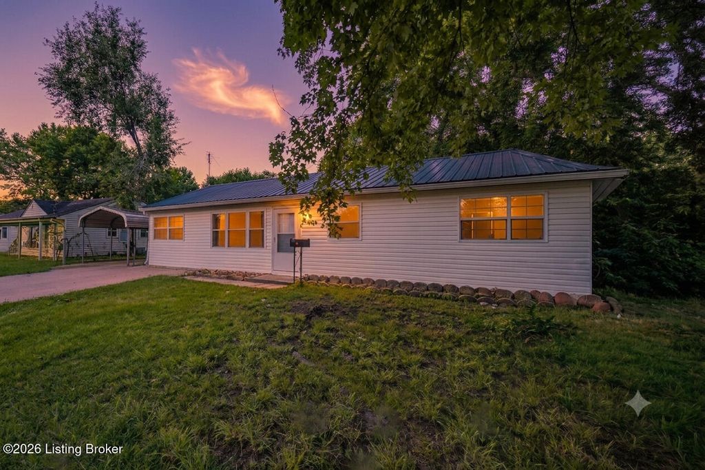 7005 Ethan Allen Way, Louisville, KY 40272