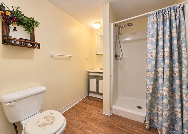 2 Renwick Road, Ronkonkoma, NY 11779