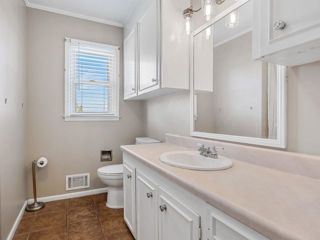 125 Goforth Road, Campobello, SC 29322