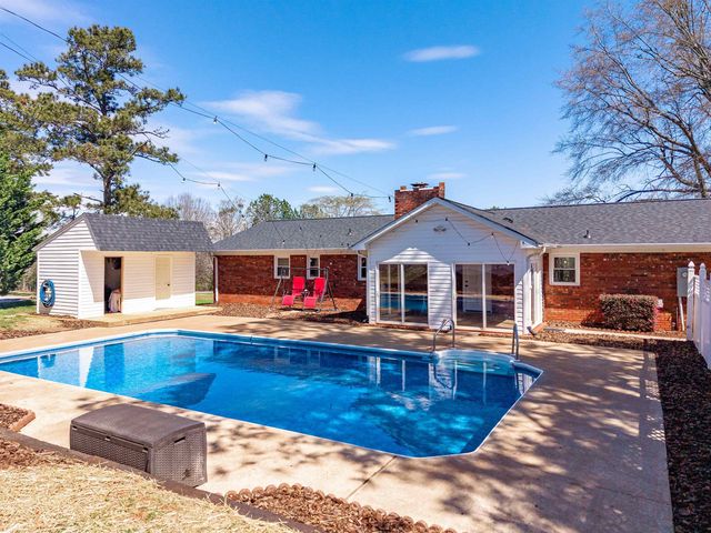 125 Goforth Road, Campobello, SC 29322