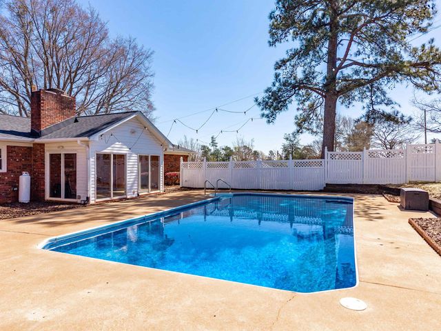 125 Goforth Road, Campobello, SC 29322