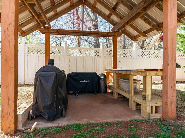 125 Goforth Road, Campobello, SC 29322