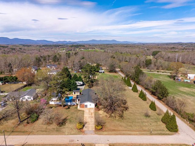 125 Goforth Road, Campobello, SC 29322