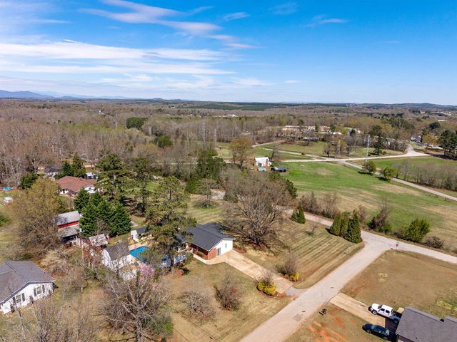 125 Goforth Road, Campobello, SC 29322